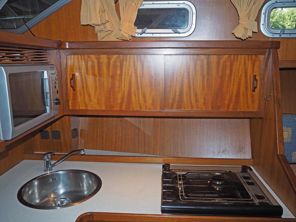 Fore ship, Accommodation